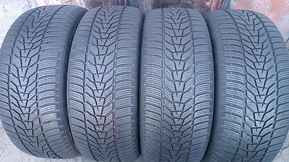 235/55/18 Hankook