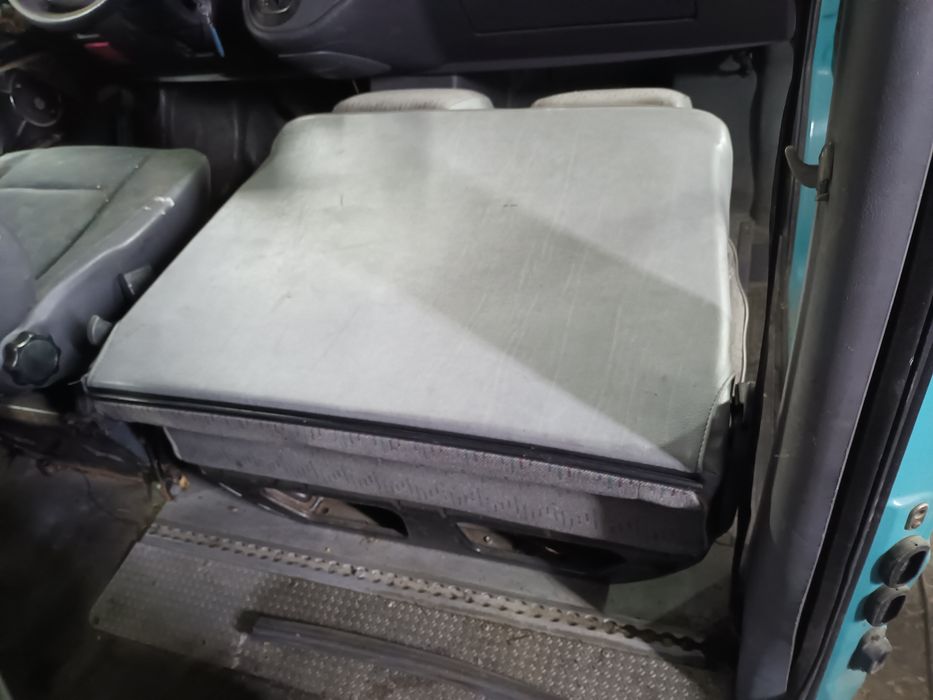 Седалка за Фолксваген Т4 двойна згъваема