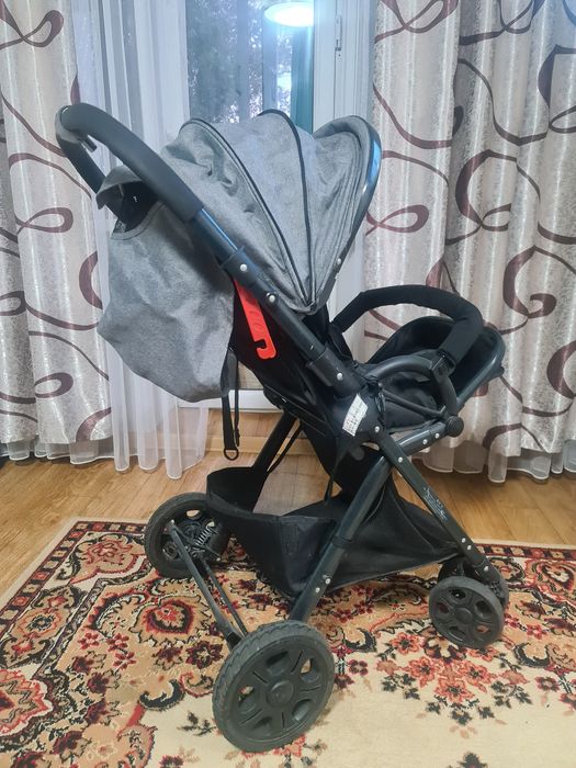 Продаётся детская коляска