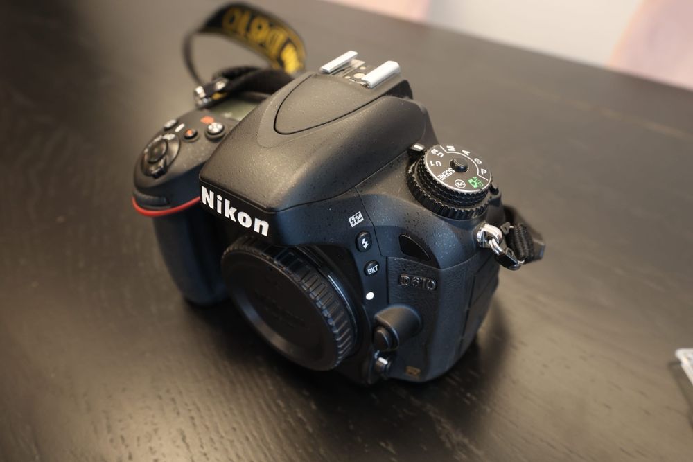 Nikon D610 – перфектно състояние, пълен комплект