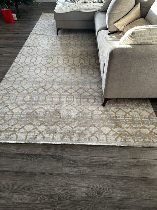 Продаются ковры в отличном состоянии