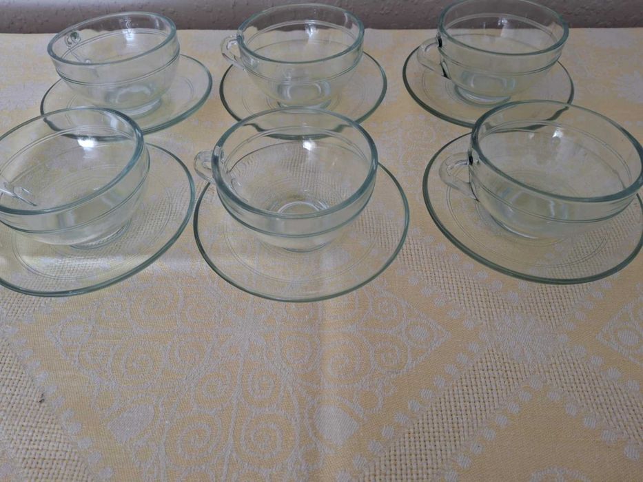 Севвиз за чай или кафе. Йенско стъкло произвеждено в соца