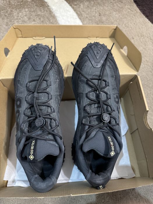 Nike ACG mountain fly low GTX