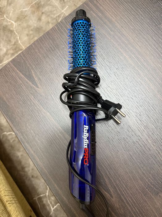 Електрическа четка за къдрене