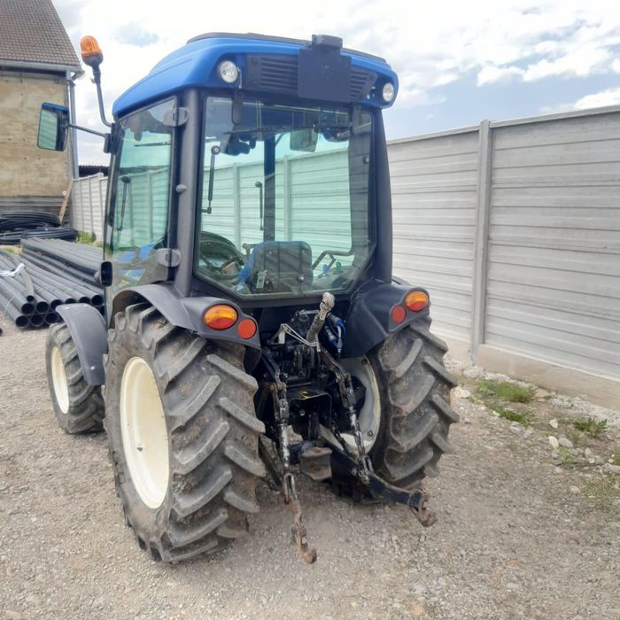 New holland (pomicol/viticol)