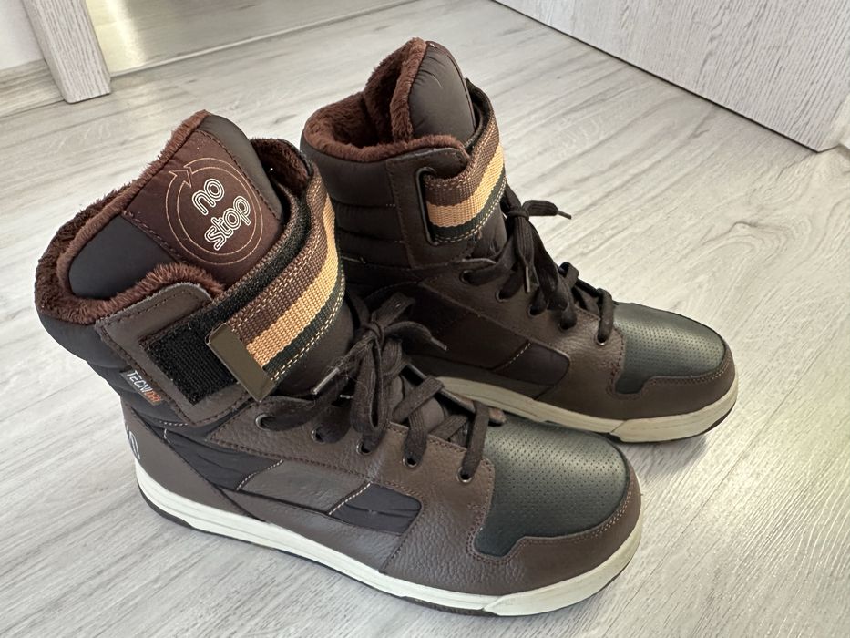 Мъжки зимни обувки Tecnica номер 44 1/2