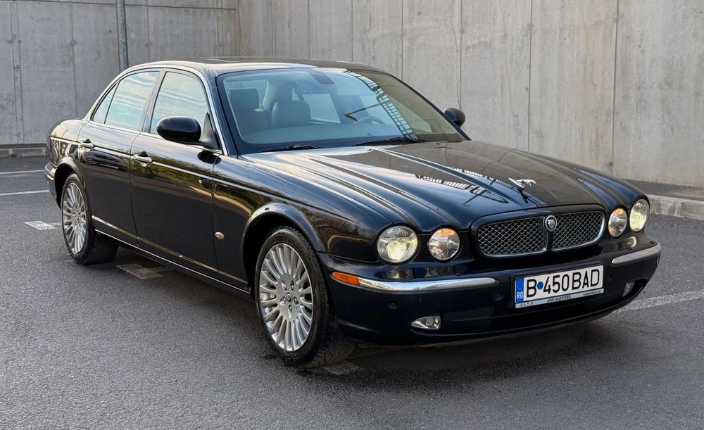 Jaguar XJ Tehnic si optic in stare buna / Proprietar PF