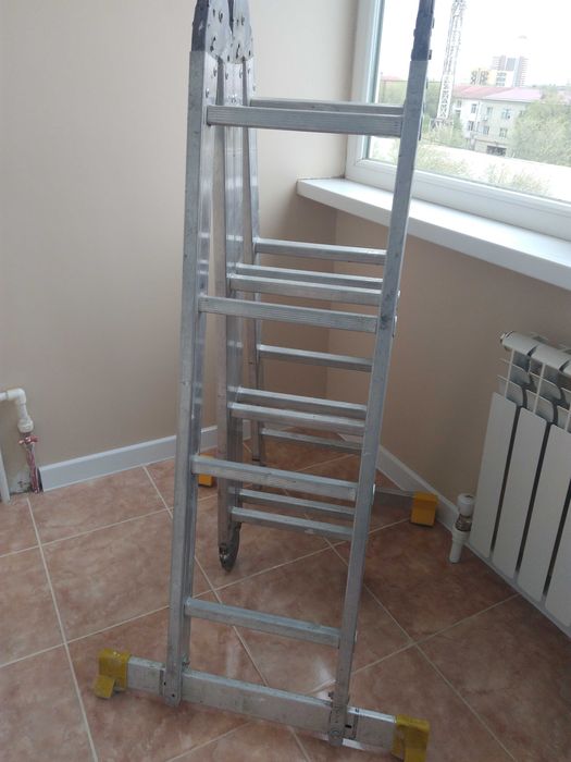 Продам лестницу ALUMET