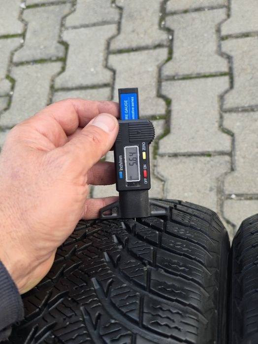 175 65 15 Michelin 2 бр.