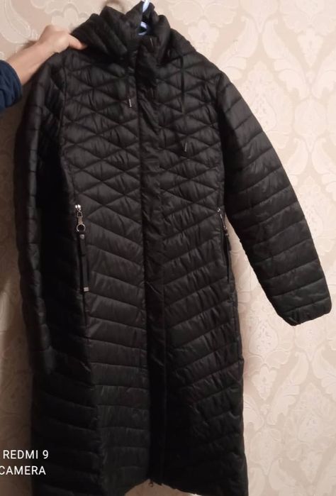 Зимний куртка сотилади