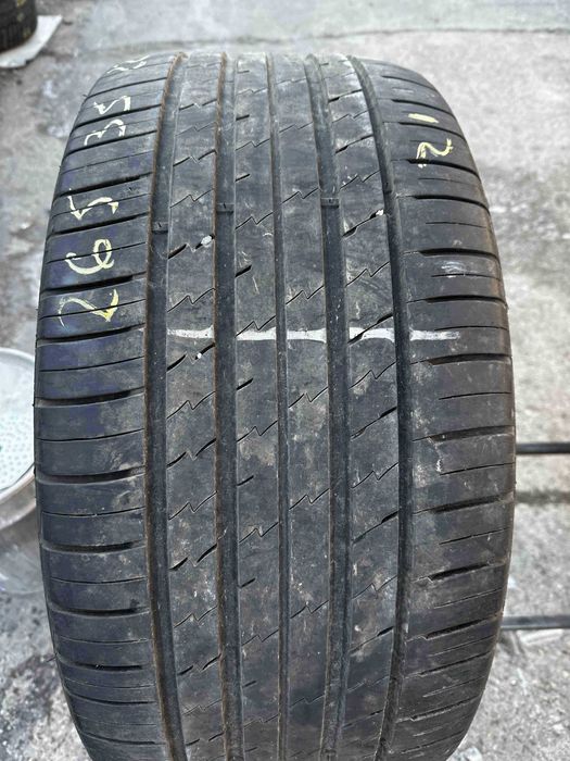 Anvelopa Vara 285/35 R22 TRACMAX x privilo RS01+ 106V