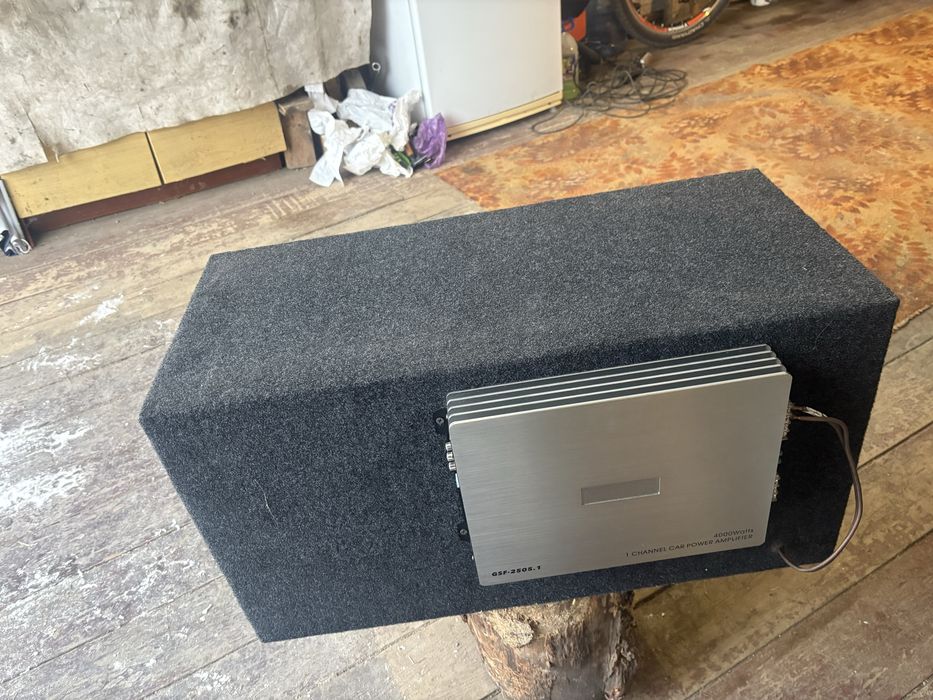 Продам Сабвуфер в отлином состоянии