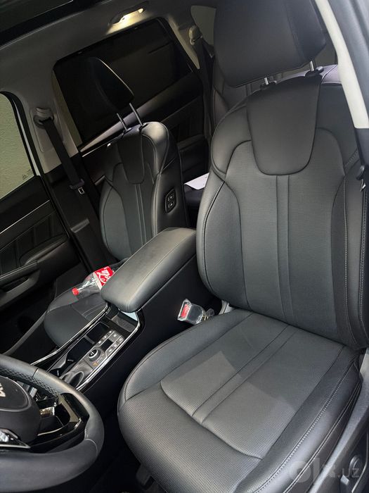 Kia Sorento 7 mestali kraska toza 2.5 Full