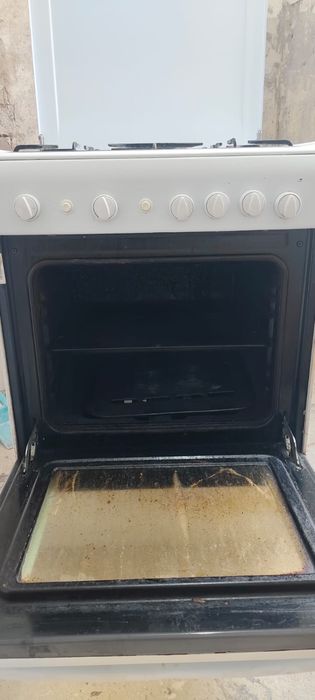 Продам газовую плиту