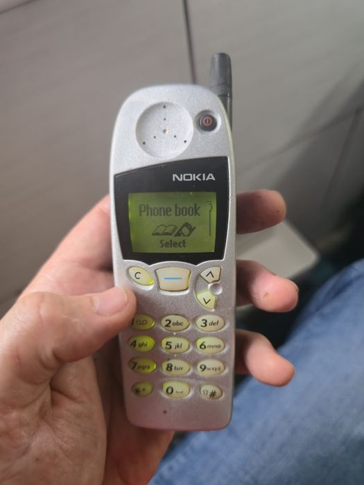 Telefon Colectie: Nokia 5130 Silver v4