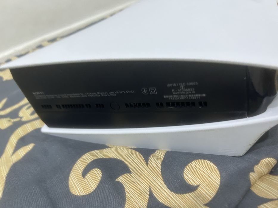 playstation 5 в идеальном состоянии