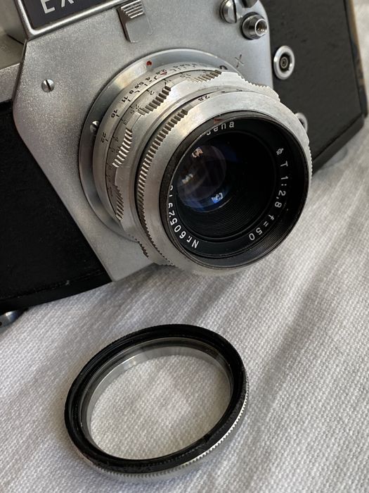 Exakta VX 500 în stare bună de funcționare (testat cu film)