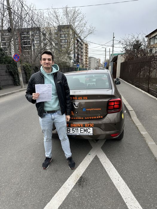 Scoala  de soferi 2600 LEI