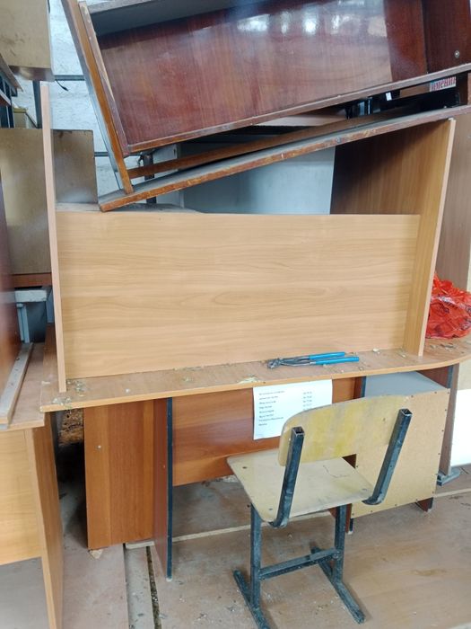 Шкафы,полки для обуви,столы