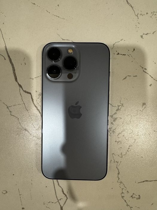 Iphone 13 pro ..