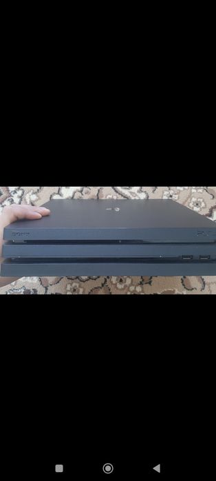 Срочно продам PS4