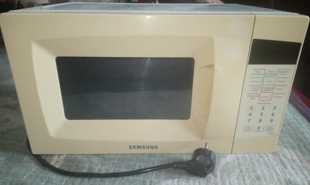 Микроволновка Samsung