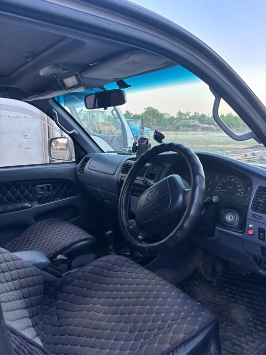 Toyota hilux surf 1996 года