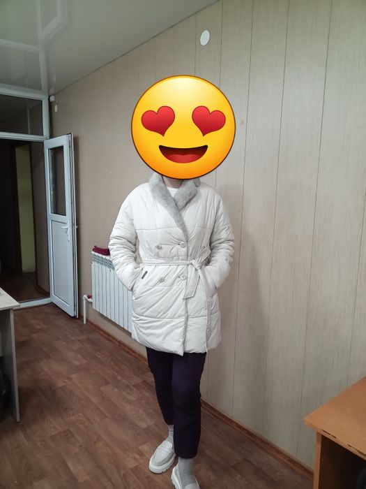 Куртка женская!!