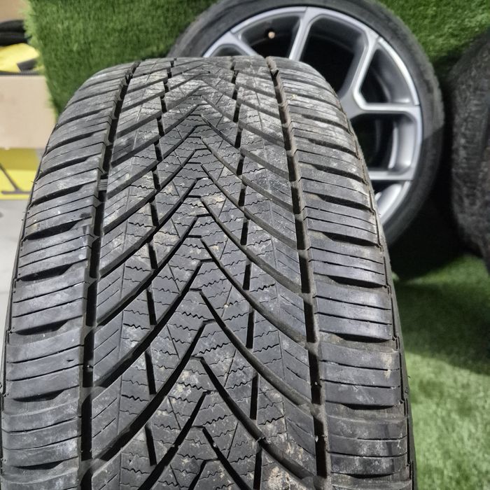 Jante R 19 Fiat 500 cu anvelope 225 40 19