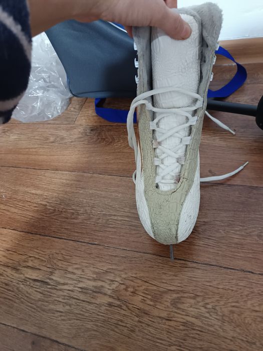 Продам коньки хорошие