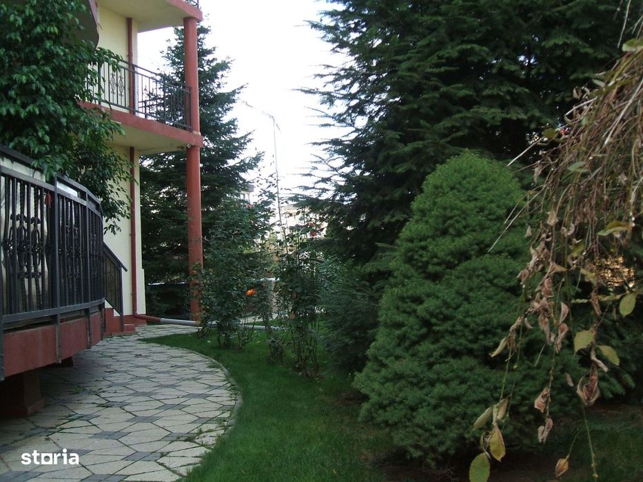 Complex imobiliar complet în Bragadiru | Vilă VIP + Casă + 2 terenuri