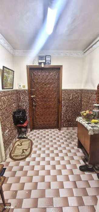 Apartament 2 camere, semidecomandat