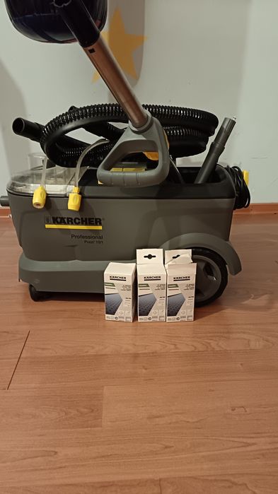 Продам пылесос моющий