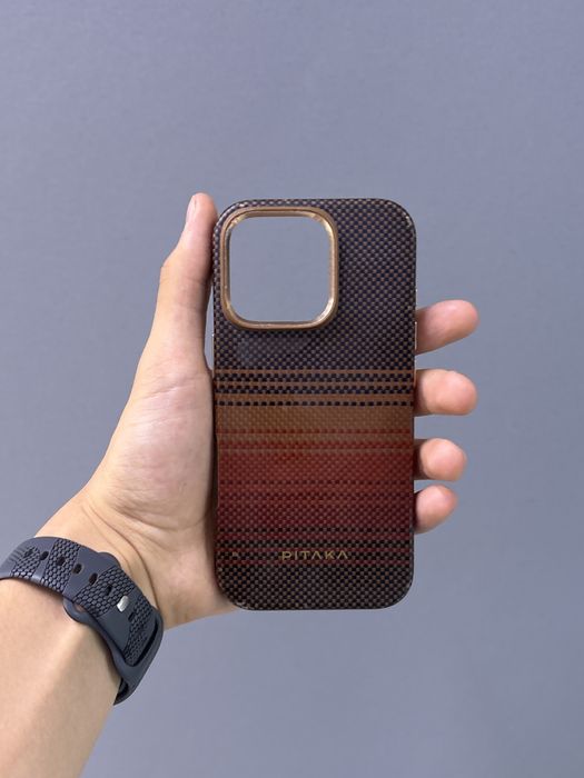 Оригинал чехлы «Pitaka» на Iphone 16 Pro Max и Iphone 16 Pro