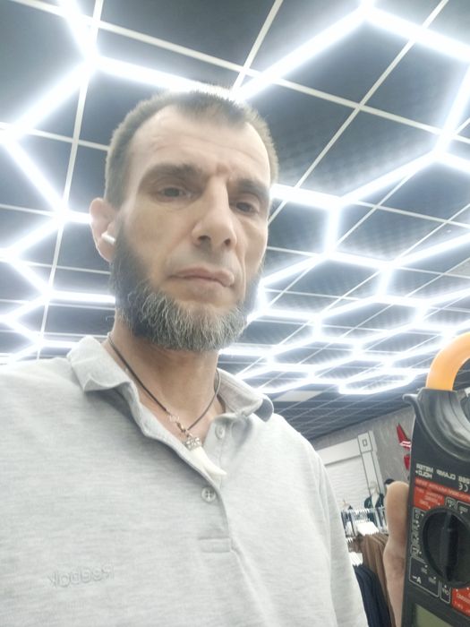 Услуги электрика.