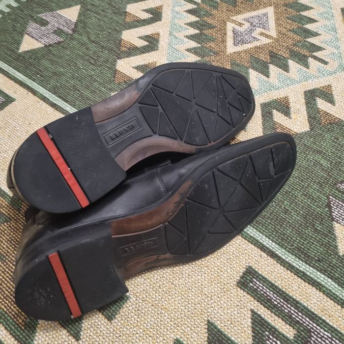 Продам туфли почти новые