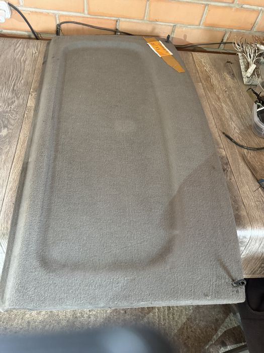 Полка  багажника Гольф 4