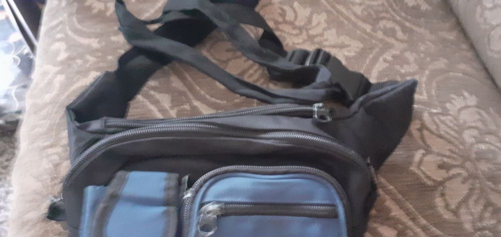 Продам сумку барсетку