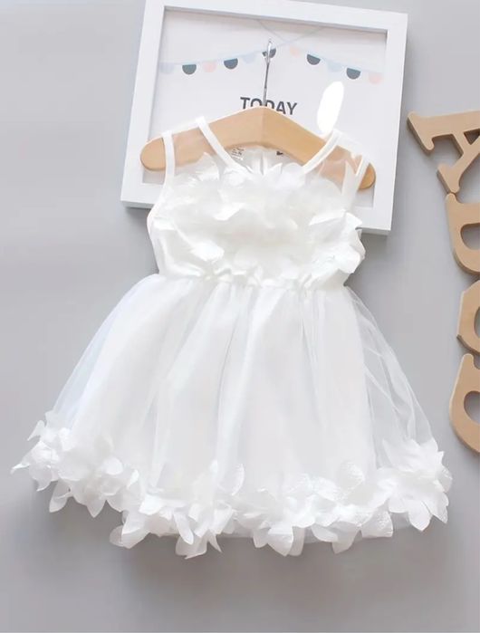 Официални бебешки рокли