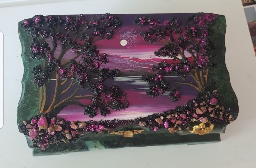 малахитовая шкатулка