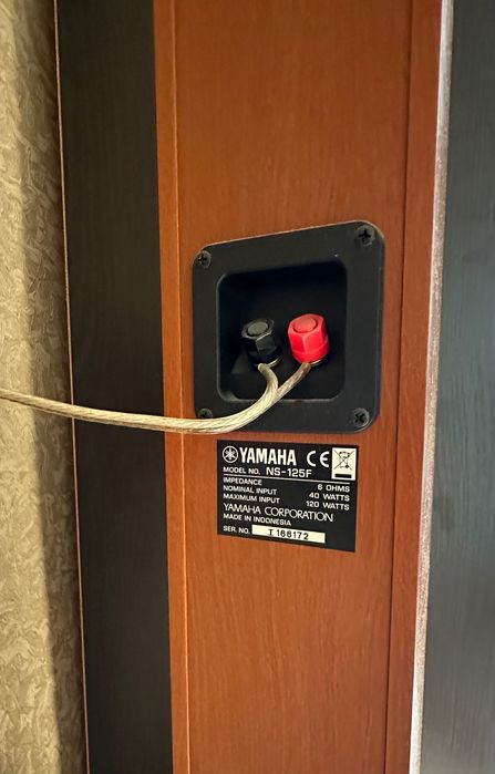 Домашний кинотеатр Yamaha (ресивер, сабвуфер, аккустика 5.1)