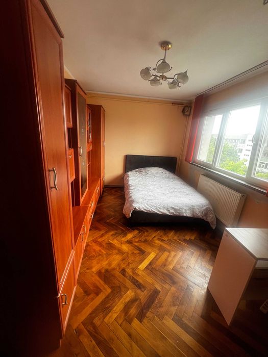 Apartament 3 camere | 64mp | Balcon | 12 minute Metrou Gorjului | Militari