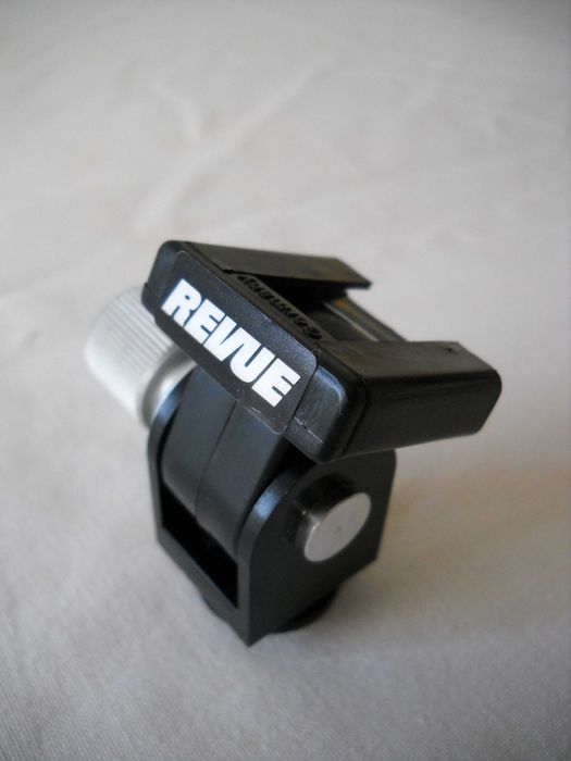 Продавам нови аксесоари за фотосветкавица