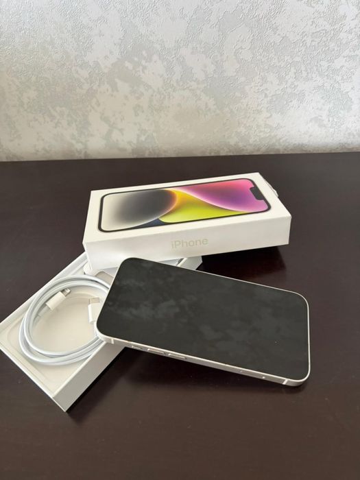 Продам Айфон 14, 128 Гб