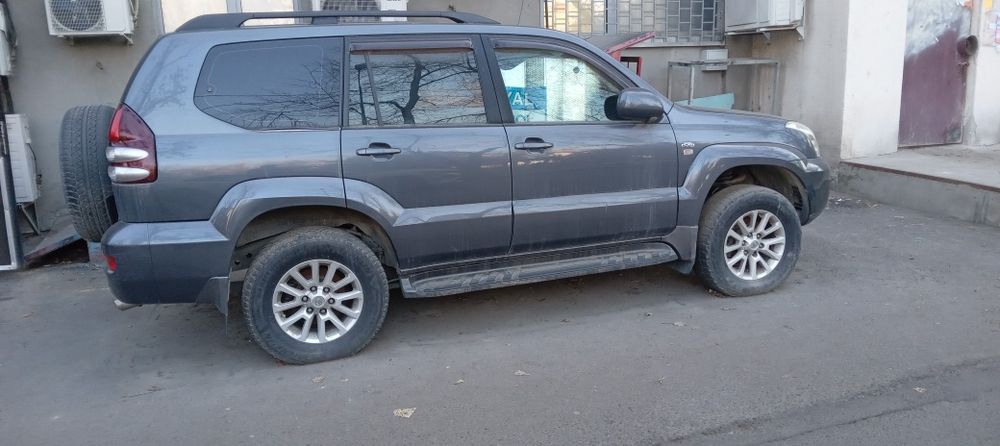 Тойота прадо .2006г