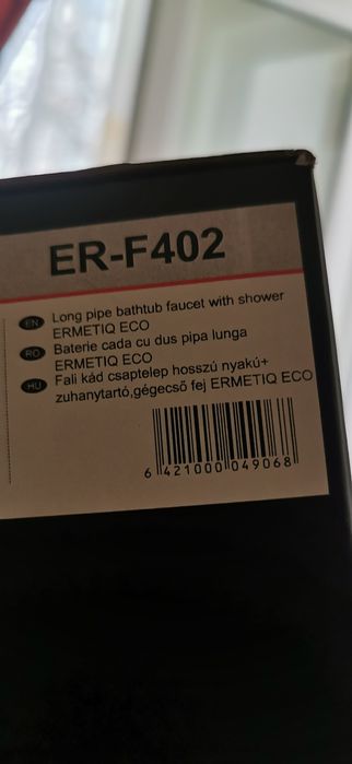 Baterie cada cu dus, pipa lunga