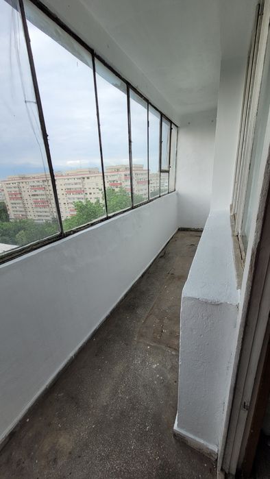 Apartament 3 camere, decomandat, 106.000€ Berceni Obregia
