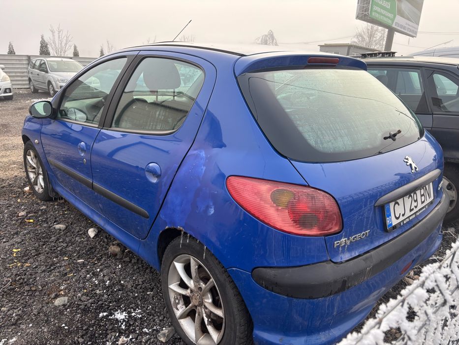 Bara spate peugeot 206 albastru motor 1.6diesel