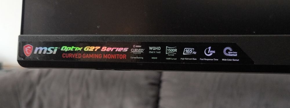 Monitor MSI curbat 27 inch
