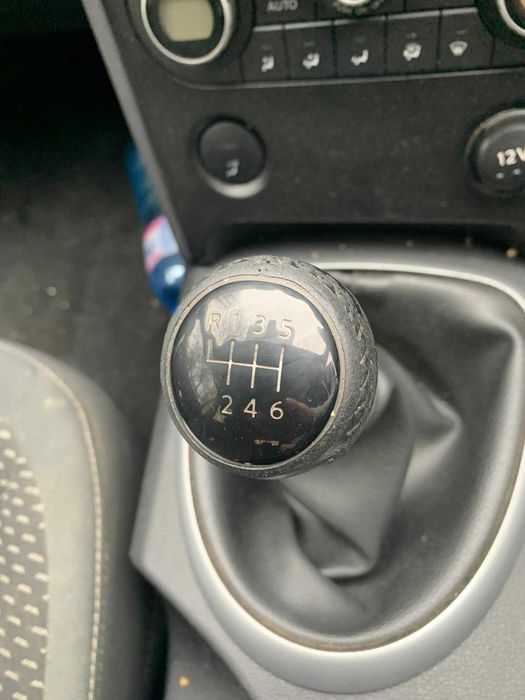 Нисан Кашкай 2.0 ДЦИ 4x4 / Nissan Qashqai 2.0DCI 4x4
